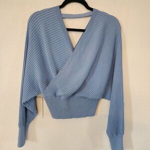 Dreamers By Debut Cropped Oversized Light Blue V-Neck Ribbed Sweater Size M